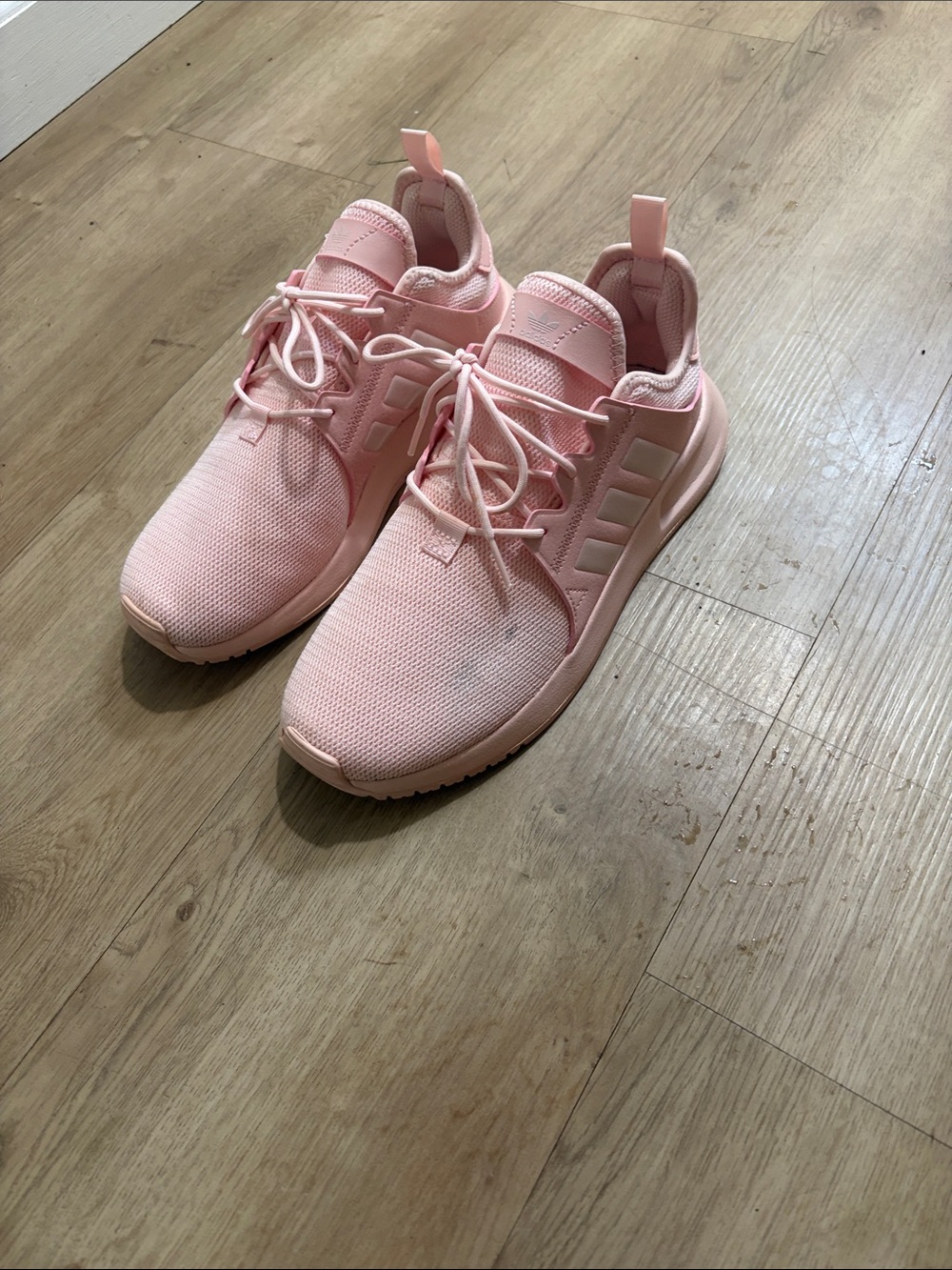 adidas Women's Light Pink Knit Running Sneakers size 6